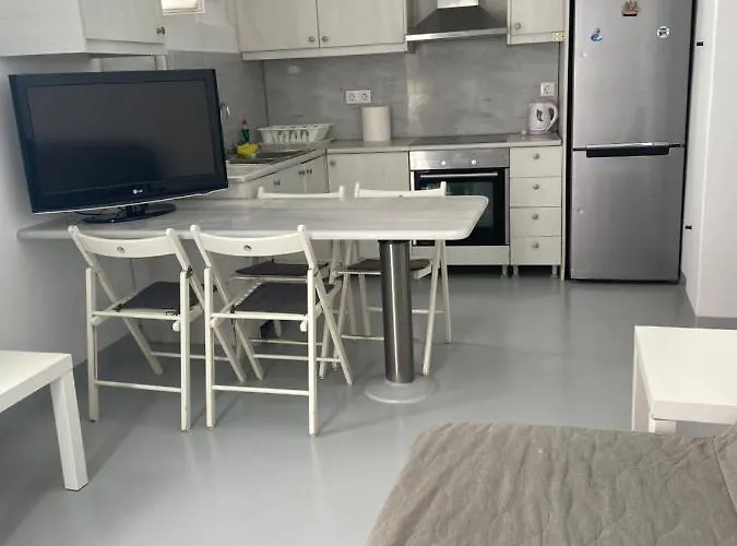 Ground Floor Apartment In Mykonos Town